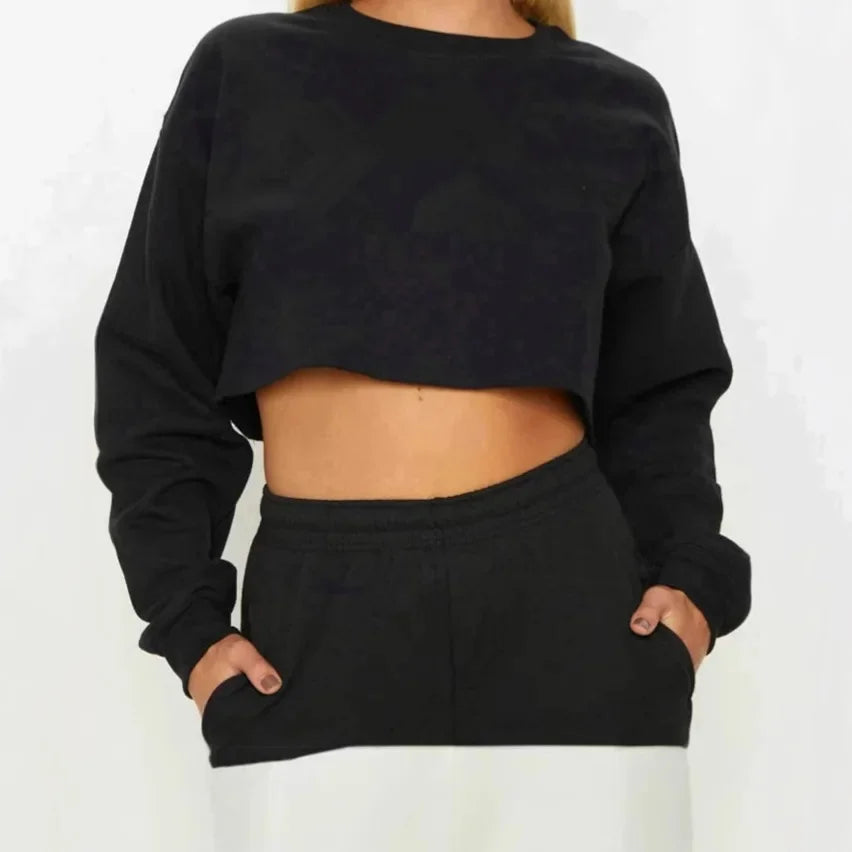 AMIRA SWEATSHIRT – CROPPED STYLE MIT LÄSSIGEM FLAIR