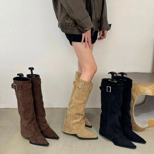 AMELIE KEILABSATZ STIEFEL – ELEGANT & KOMFORTABEL