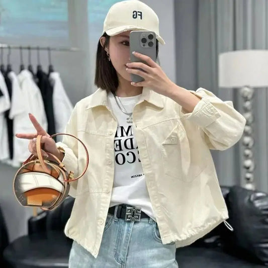 NÉA DESIGNJACKE – LEICHTE FRÜHLINGSJACKE MIT STIL