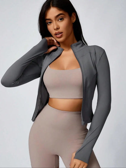 KIARA SPORTJACKE – SLIM FIT MIT REISSVERSCHLUSS
