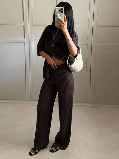 LENA STRICKCARDIGAN UND HOSE ZWEITEILER MIT UMSCHLAGKRAGEN HALBLÄNGLIGE ÄRMEL KOMFORTABEL UND VIELSEITIG