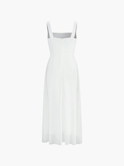 YARELI KLEID – ELEGANTES WEISSES SOMMERKLEID MIT FIGURBETONTER PASSFORM