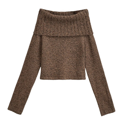 ALVARA PULLOVER – OFF-SHOULDER STRICK IN BRAUN