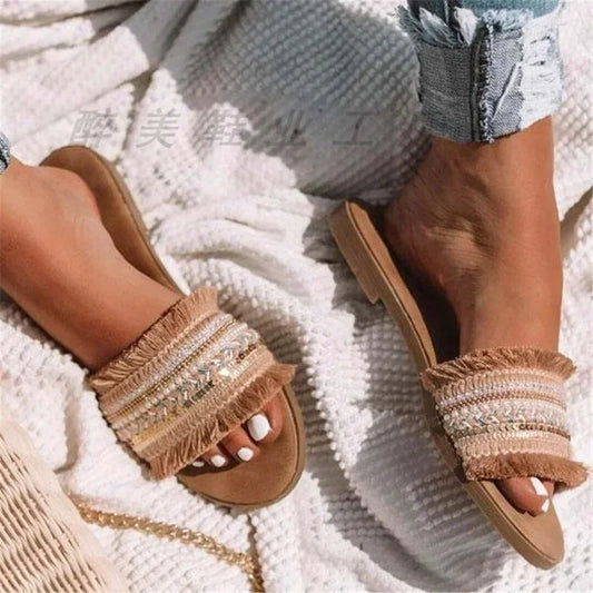 SOLA – FLACHE SOMMERSANDALE MIT PERLENDETAILS