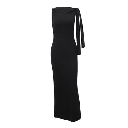 GLAMURA | ÄRMELOSES MAXI MIT SCHLEIER