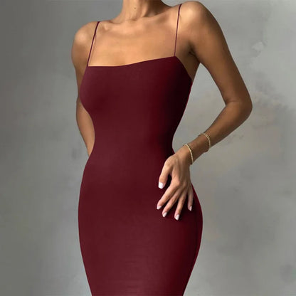 LÉA | MINIMALISTISCHES MIDI MIT SPAGHETTI-TRÄGERN