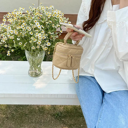 ELEGANTE MINI SCHULTERTASCHE MIT KETTE