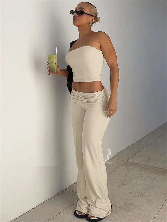 LEONORA – ZWEITEILER MIT TRÄGERTOP & WEITEN HOSEN IN BEIGE