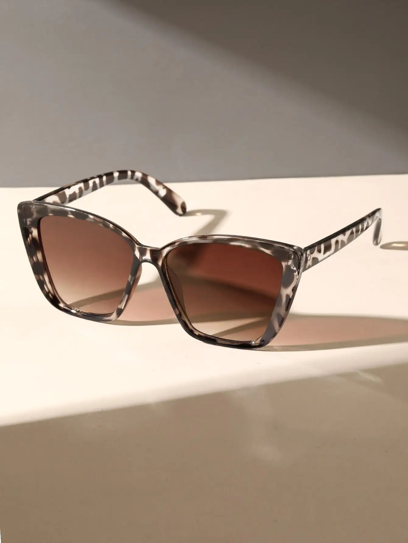 1/2PCS Fashion Y2K Cat Eye Plastic Frame Women Sunglasses For Men Daily Life Shades Eyewear Accessories.-5