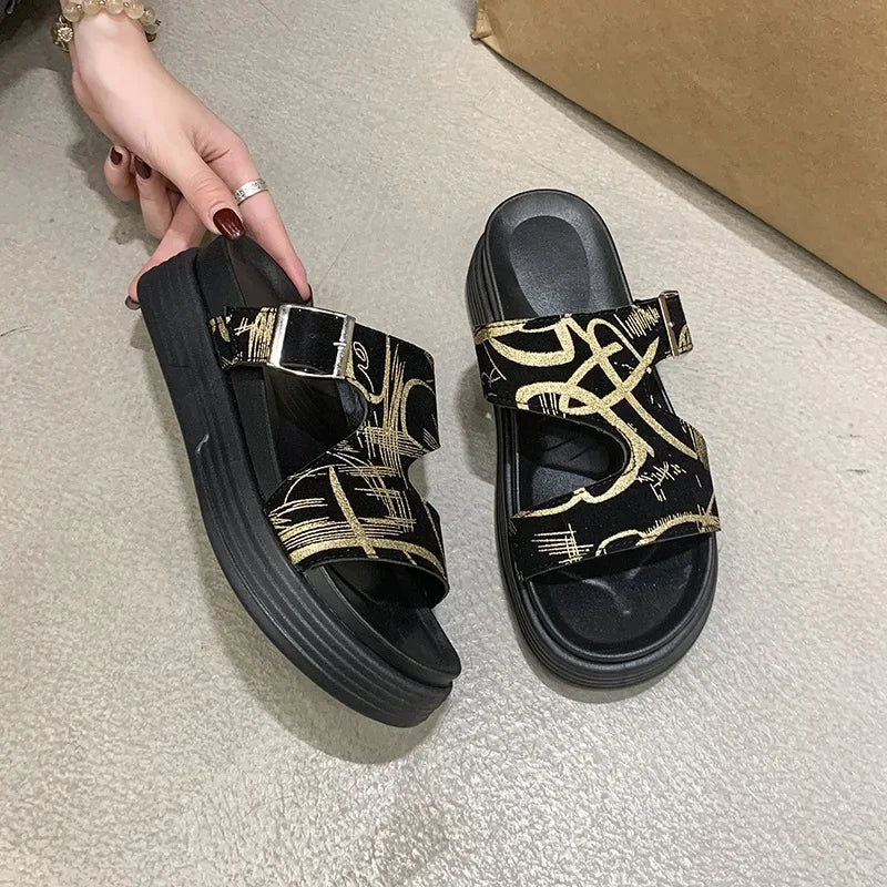 LIVIA – Flip-Flops mit Plateau und Leopardenmuster