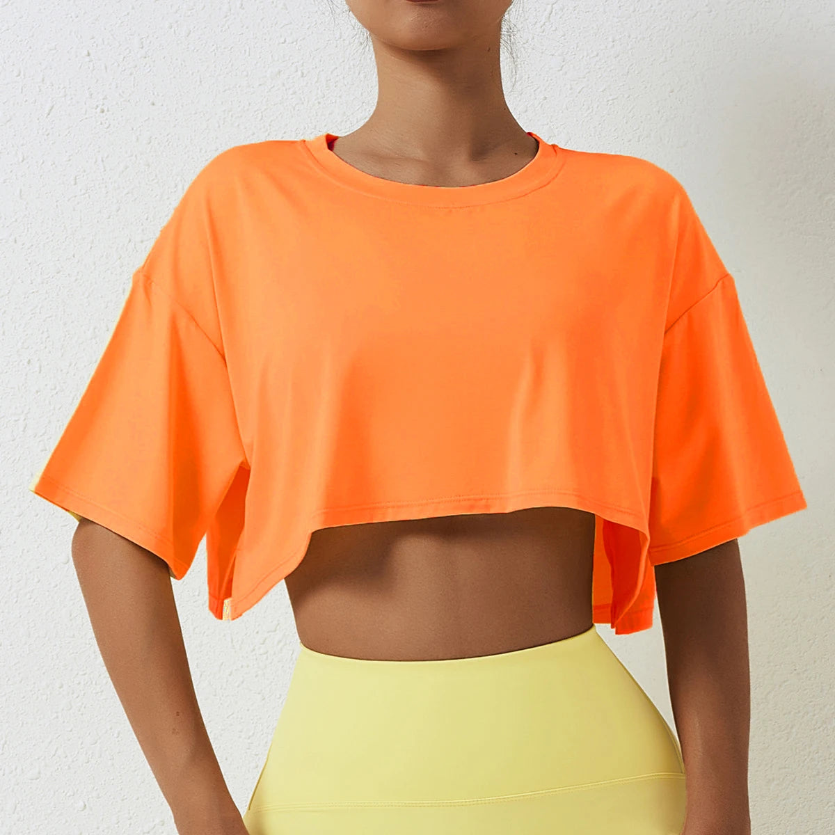 NOVA | OVERSIZED CROP T-SHIRT AUS BAUMWOLLE