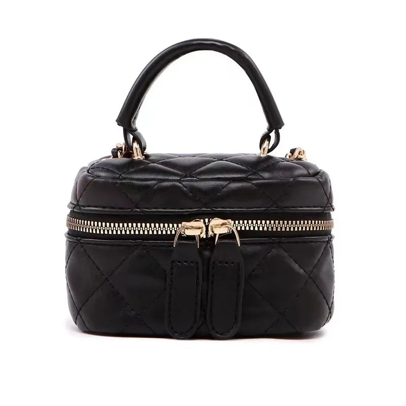 ELEGANTE MINI SCHULTERTASCHE MIT KETTE