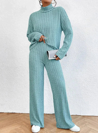 ZELINA ZWEITEILIGES FEINSTRICK-SET – DAMEN-STRICKSET MIT BAUMWOLL-ROLLKRAGENPULLOVER UND TAILLIERTER HOSE
